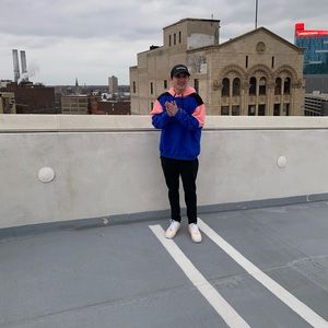 Meet your Posher, Chris